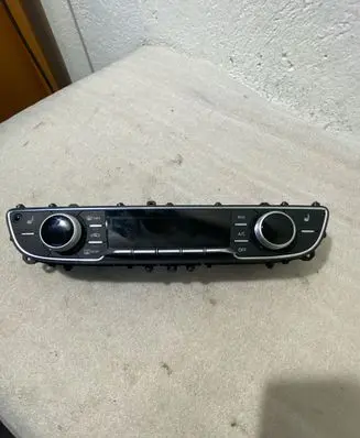Audi Q7 4M Climate control unit 4M0820043AD 5HB01311074
