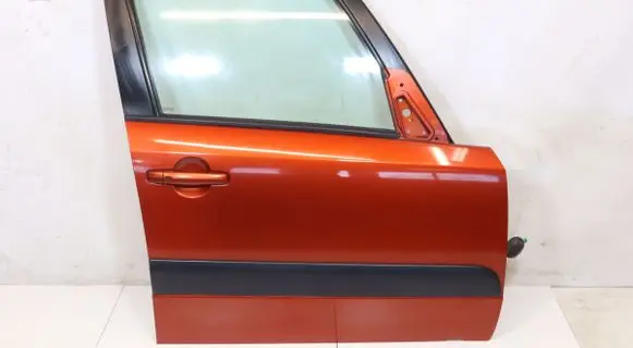 Suzuki SX4 Front door 