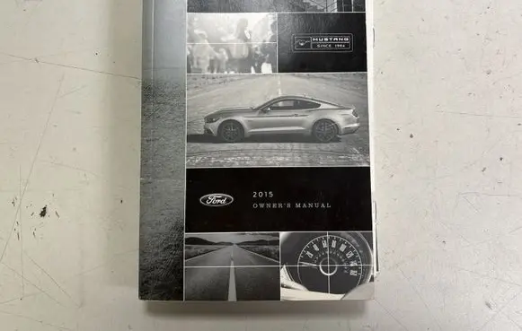 Ford Mustang VI Owners service history hand book GJ5J19A285DA