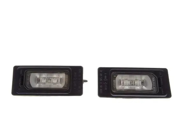 Audi Q3 8U Number plate light 4G0943021