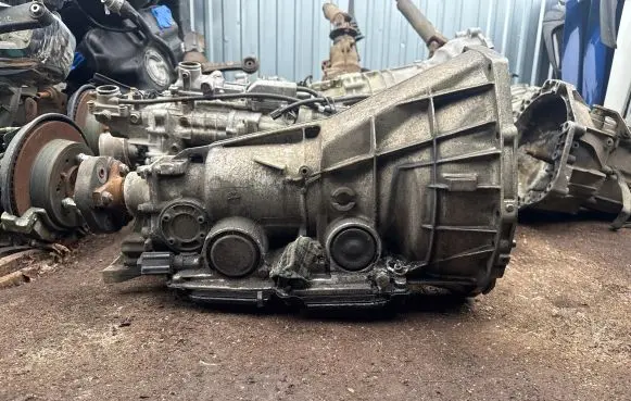 Mercedes-Benz E W124 Automatic gearbox 2012710701 39501300 2012770320
