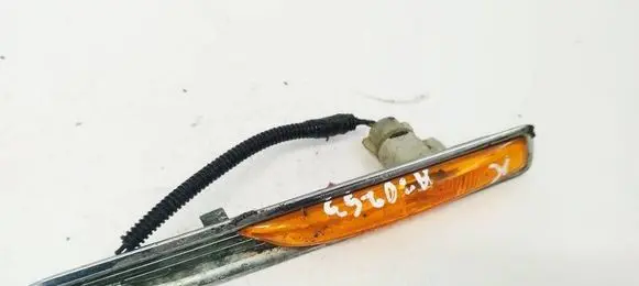 Ford Mondeo MK IV Front fender indicator light 