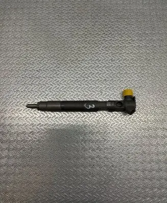 Mercedes-Benz Sprinter W906 Fuel injector A6510703087 28307309 1913000289863