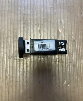 Hyundai ix35 Windscreen/window heater switch 937802S900TAN