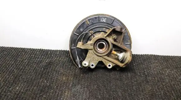 Mercedes-Benz GL X164 Rear wheel hub A1645400717
