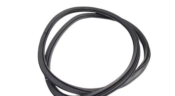 Volvo V40 Rubber seal rear door 