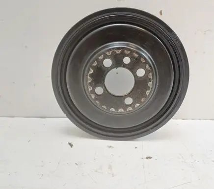 Volkswagen Caddy Crankshaft pulley 04L105243V