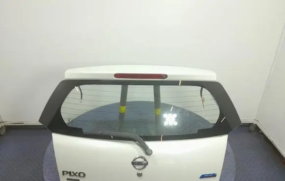 Nissan Pixo Tailgate/trunk/boot lid