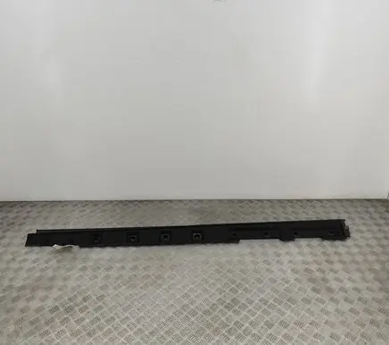 Toyota RAV 4 (XA50) Sill 758604203000