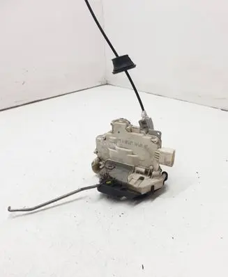Audi A4 S4 B7 8E 8H Front door lock 8E2837016AA