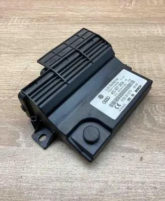 Audi A6 S6 C6 4F Power management control unit 4E0907280A