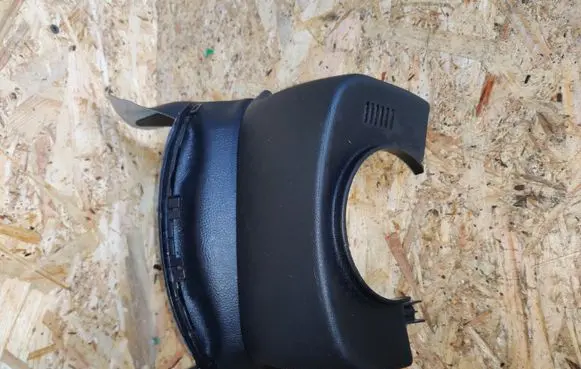 Steering wheel column trim