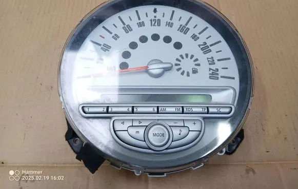 Mini One - Cooper Coupe R56 Speedometer (instrument cluster) 9125926