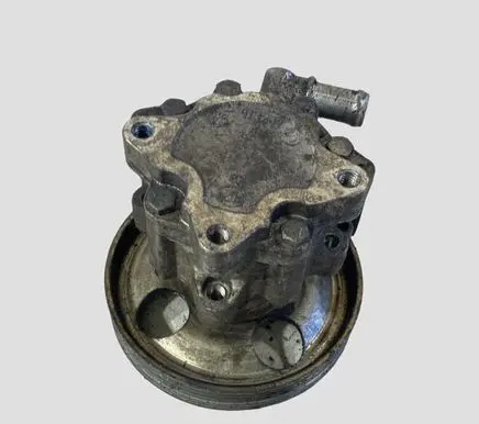 Peugeot 607 Power steering pump