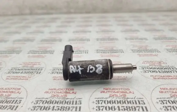 Audi A4 S4 B8 8K Camshaft vanos timing valve 