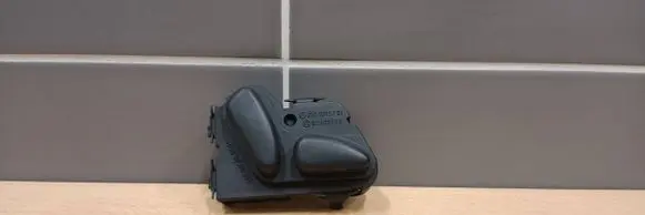 Mercedes-Benz E W210 Seat control switch 2108213751 03463810