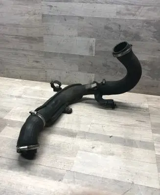 Audi A4 S4 B7 8E 8H Intercooler hose/pipe 038906051C 0281002401