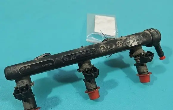 Fuel injector