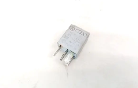 Volkswagen Touran I Other relay 1K0951253