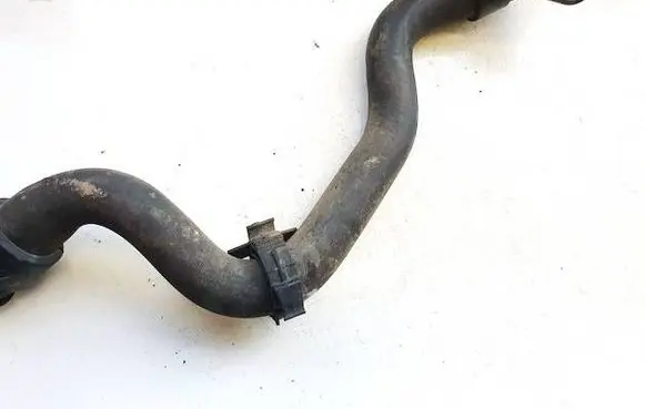 Peugeot 407 Engine coolant pipe/hose