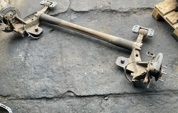 Opel Astra J Rear axle beam C152101022