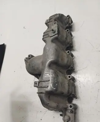 Audi A4 S4 B8 8K Intake manifold 03L129711E CAG