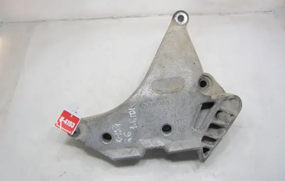 Volkswagen Golf VI Engine mounting bracket 03L199207 KTS52V120