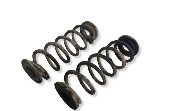 Skoda Octavia Mk2 (1Z) Rear coil spring 