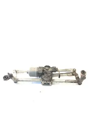 Front wiper linkage