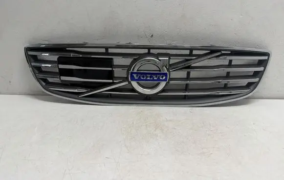 Volvo S80 Front bumper upper radiator grill 31383600