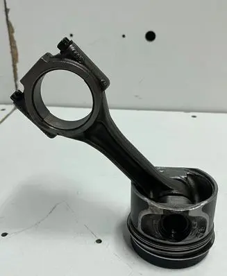 Volkswagen Transporter - Caravelle T5 Piston with connecting rod 081187 038J 081187HSR