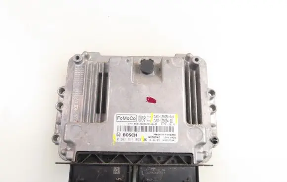 Ford Focus Engine control unit/module CV6A12B684BB CV6112A650AVA 0261S11069