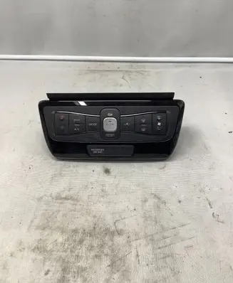 Nissan Leaf II (ZE1) Climate control unit 275005SE0A