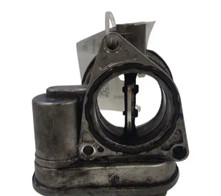 Volkswagen Golf V Throttle valve 038128063M