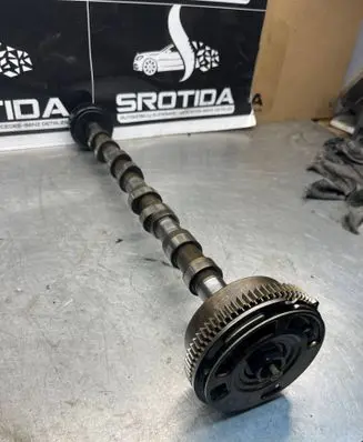 Mercedes-Benz CLS C219 Camshaft a2720510339
