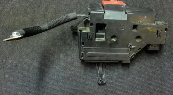 Mercedes-Benz C W205 Fuse box set A2055402250