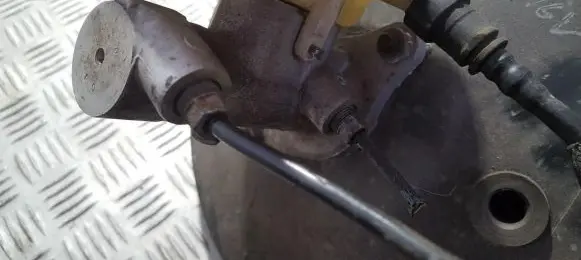 Mazda 3 I Master brake cylinder