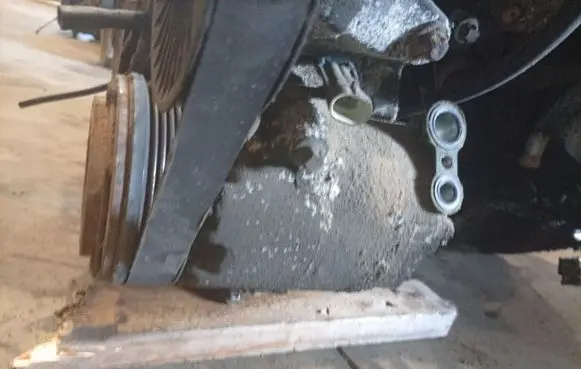 Opel Zafira A Air conditioning (A/C) compressor (pump)