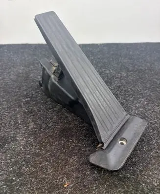 BMW 3 F30 F35 F31 Accelerator throttle pedal 6853175 12037313 6PV01043533
