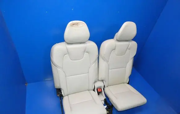 Volvo XC90 Third row seats 