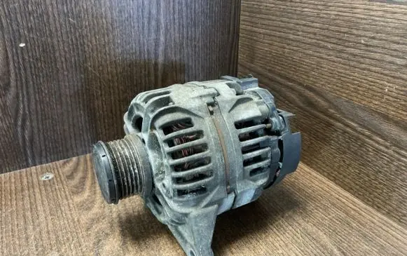 Iveco Daily 4th gen Generator/alternator 504087183 0124325122