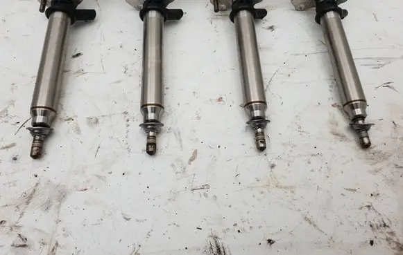 Mercedes-Benz A W176 Fuel main line pipe A2700701595 1530003800340 A4L352F6322CA372F