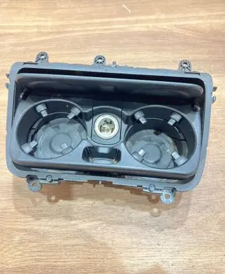 BMW 5 E60 E61 Cup holder front 9206401 162083