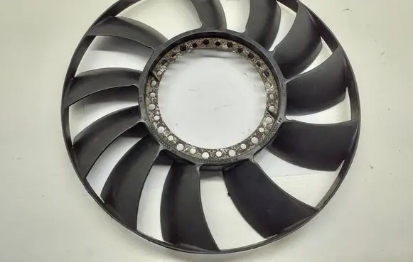 Audi A6 S6 C5 4B Fan impeller 059121