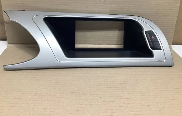 Audi A4 S4 B8 8K Radio/GPS head unit trim 8K1857286G