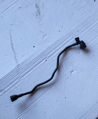 BMW 2 F46 Engine coolant pipe/hose 7617365