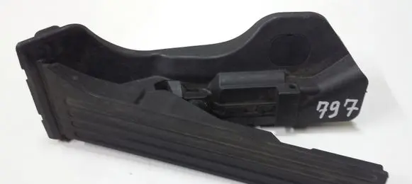 Volkswagen Golf V Accelerator throttle pedal 1K1723503M