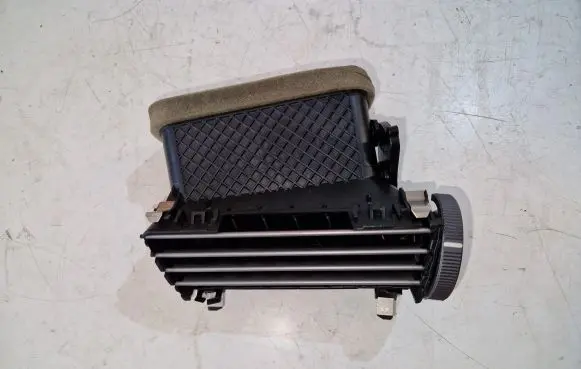 BMW 7 E65 E66 Dashboard side air vent grill/cover trim 6911241