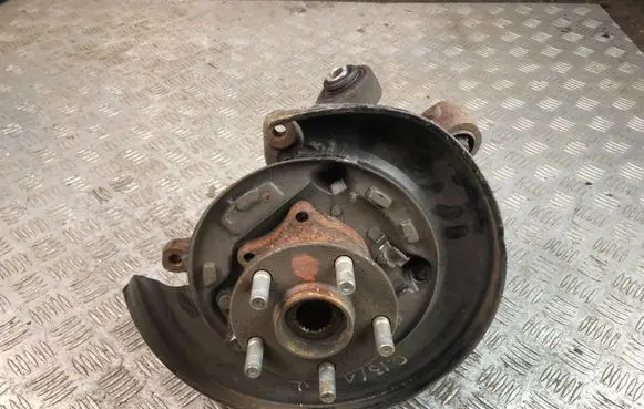 Subaru Outback Rear wheel hub