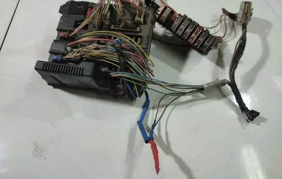 Renault Scenic II - Grand scenic II Fuse box set 